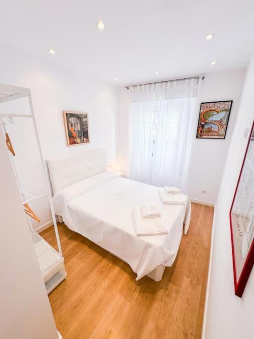 Anna & Thomas - Sitges Center Apt Exteriör bild